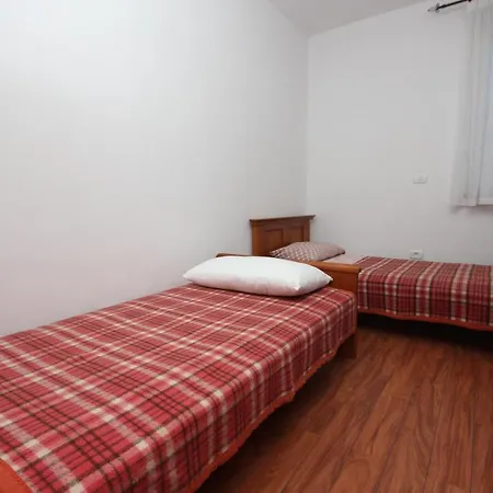 With A Parking Space Novigrad - 7142 Novigrad Istria