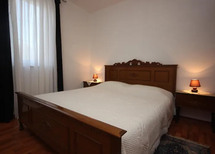 Διαμέρισμα With A Parking Space Novigrad - 7142 *