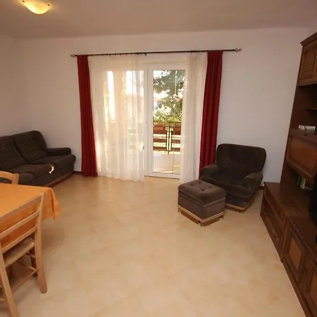 Appartement With A Parking Space Novigrad - 7142 *